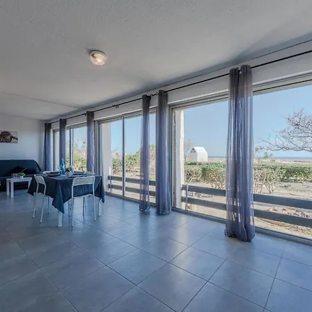 Apartment Les Cyclades-1 By Interhome