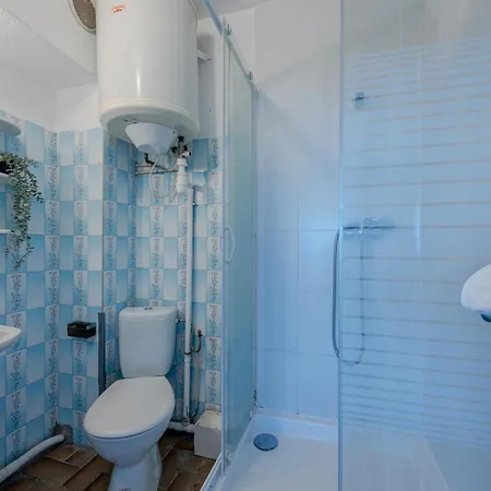 Apartment Apartment Les Cyclades-1 By Interhome *