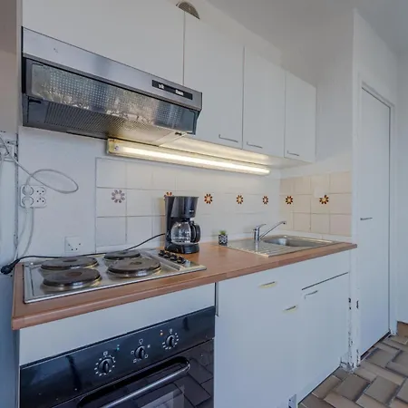 Apartment Apartment Les Cyclades-1 By Interhome Leucate